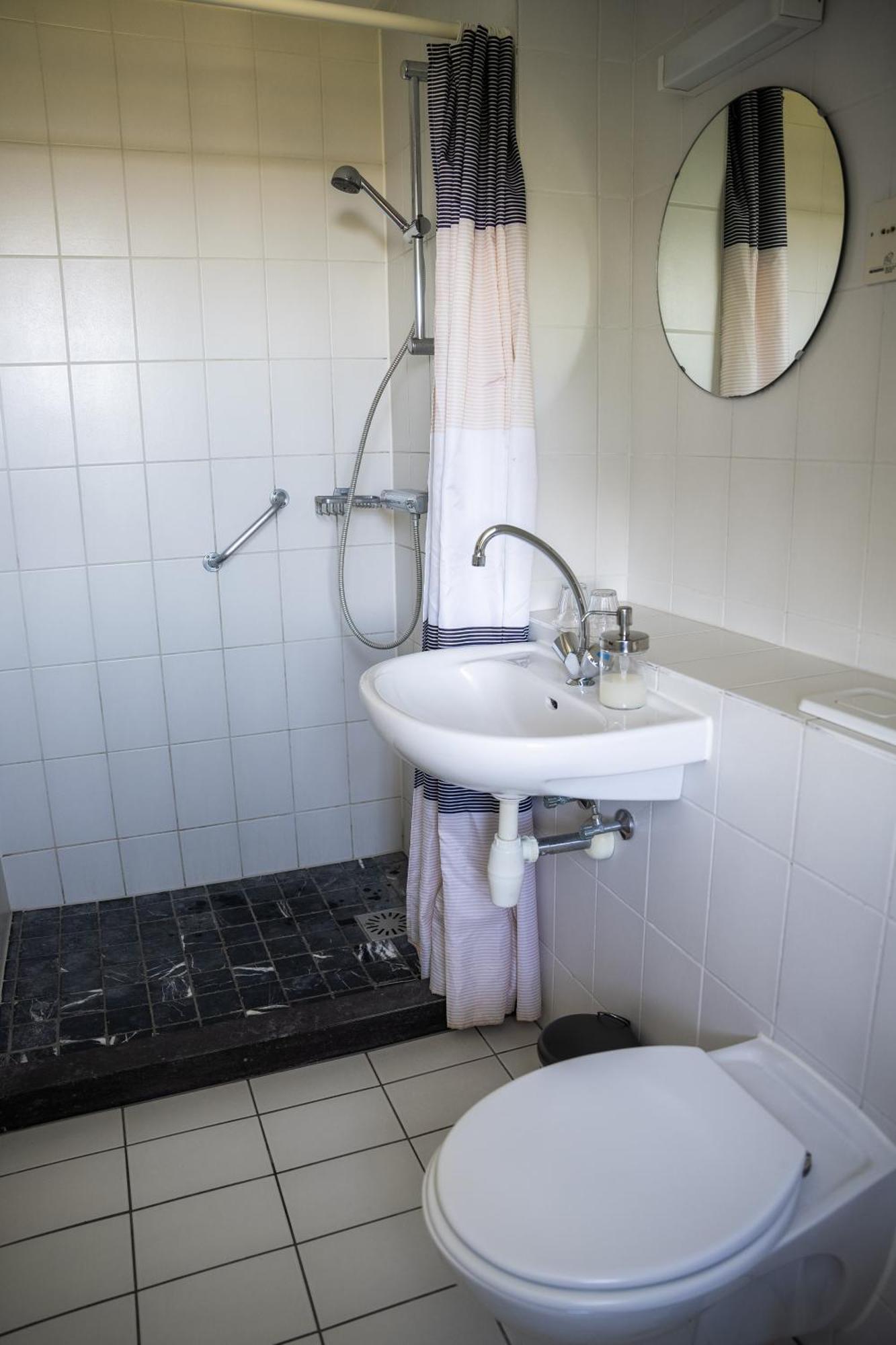 Hotel De Horper Wielen Kaard Екстериор снимка