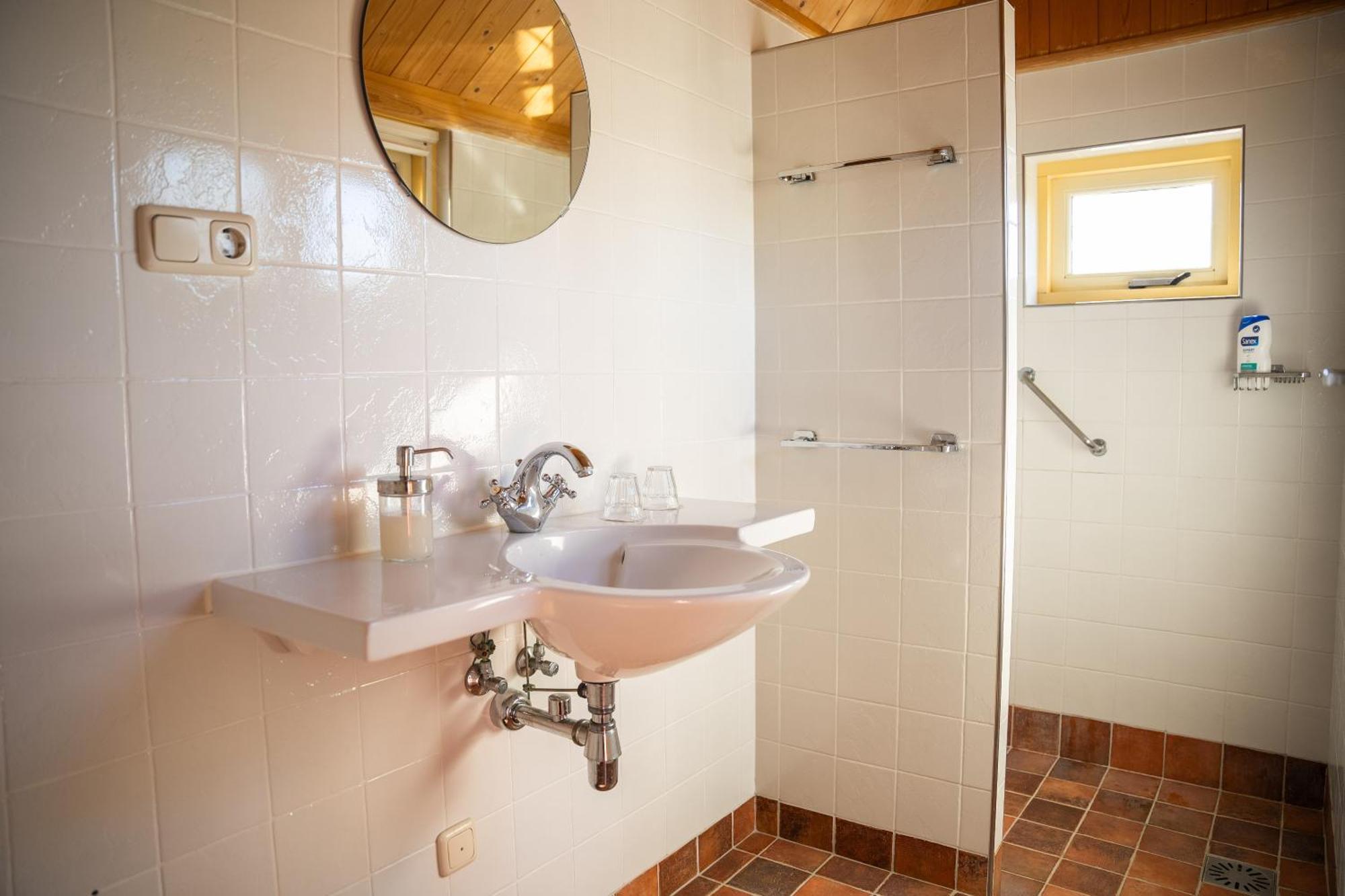 Hotel De Horper Wielen Kaard Екстериор снимка